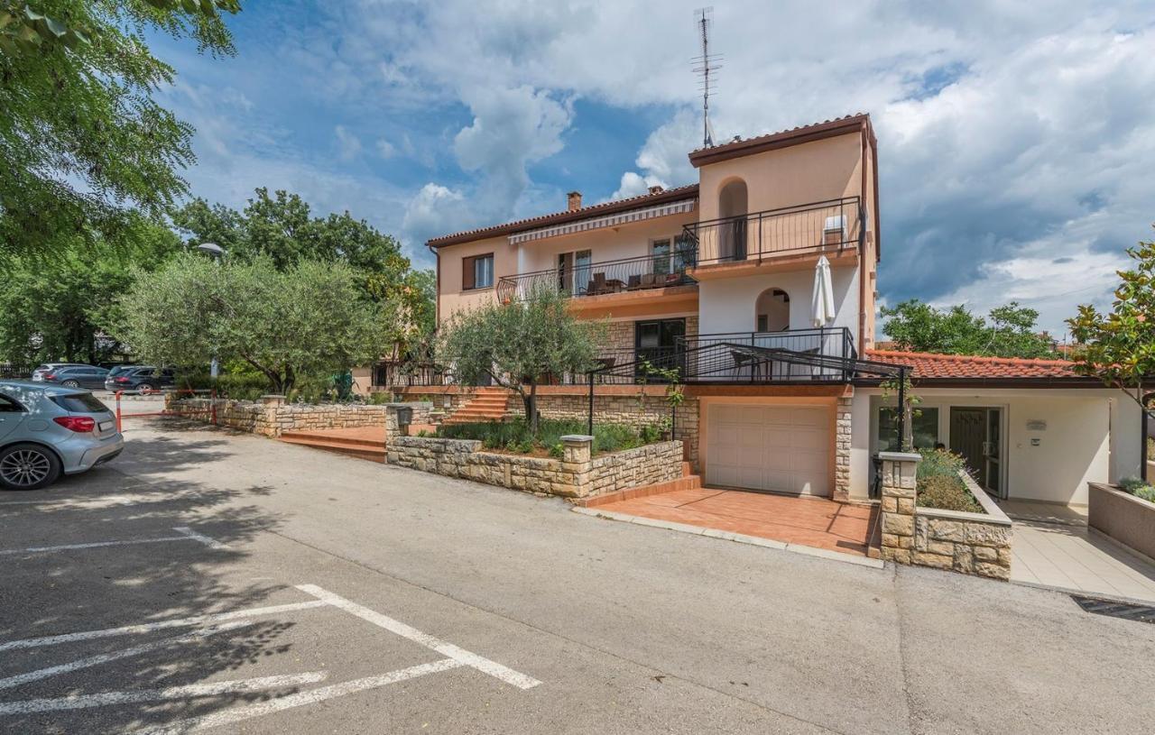 Apartments Zrnic Пореч Стая снимка
