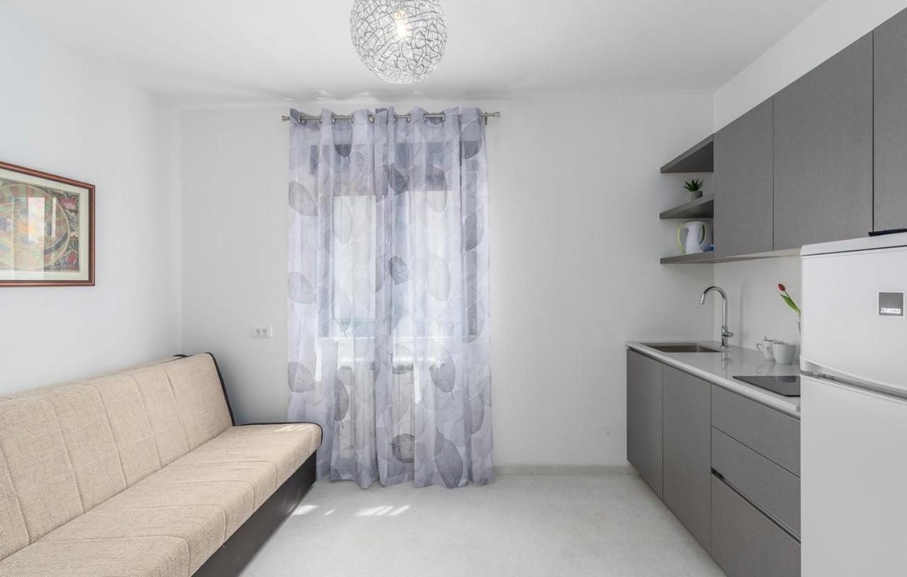 Apartments Zrnic Пореч Стая снимка