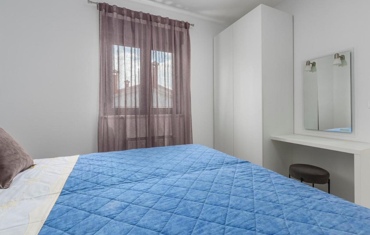 Apartments Zrnic Пореч Стая снимка